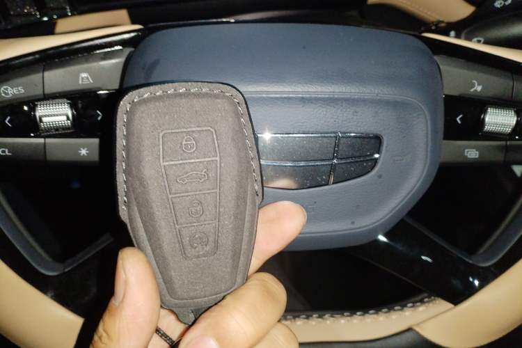 Used Geely Auto FX11 2023 1.5TD DCT Prestige Edition