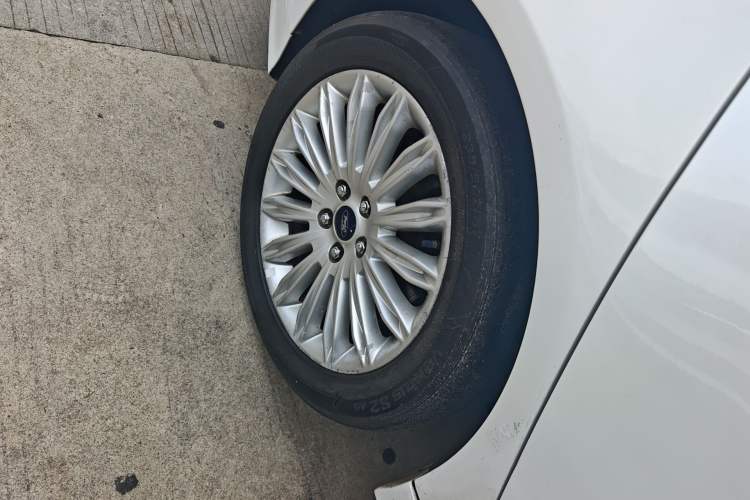 Used Ford Mondeo 2013 2.0L GTDi 200 Fashion Edition
