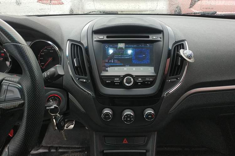 Used MG 5 2014 1.5T Automatic Luxury Model