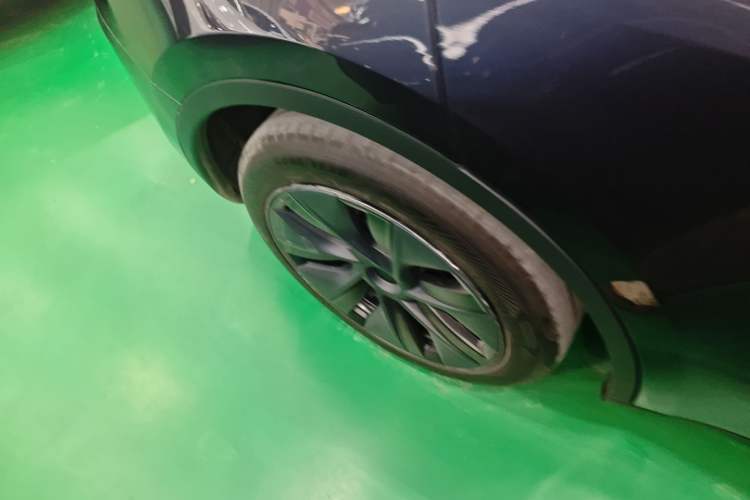 Used Tesla Model Y 2024 Rear-Wheel-Drive Version
