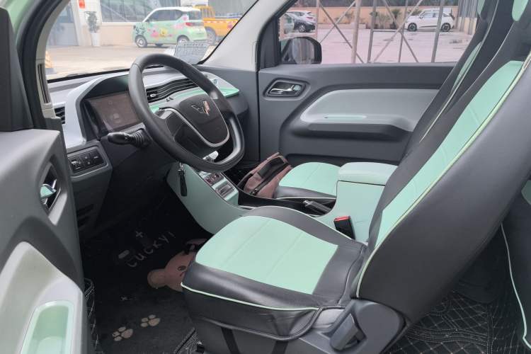 Used Wuling Hongguang MINIEV 2021 Macaron Premium Model – Lithium Iron Phosphate