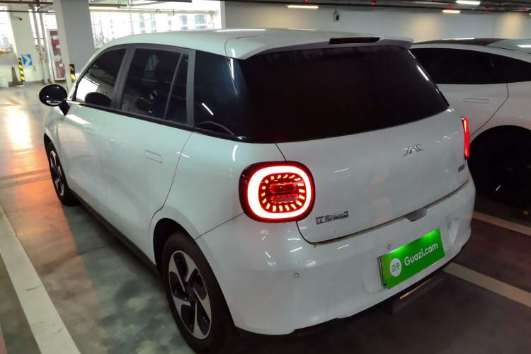 Used JAC Yiwei 3 2023 505 km Championship Edition