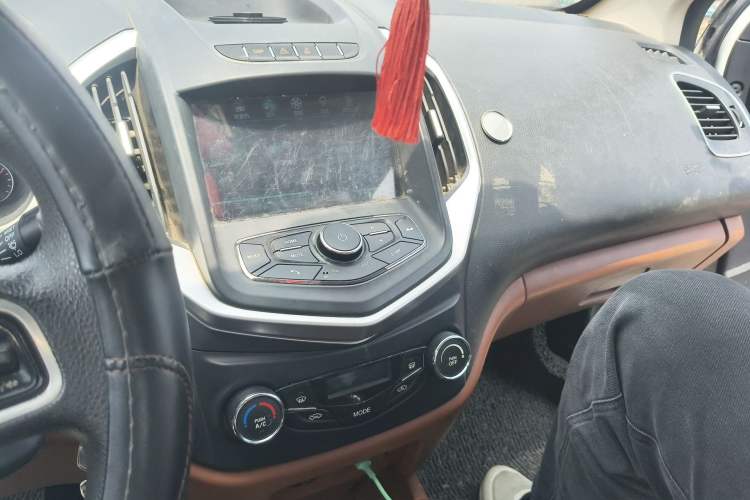 Used Geely Auto Diamond 2016 1.5L Manual Elite Edition