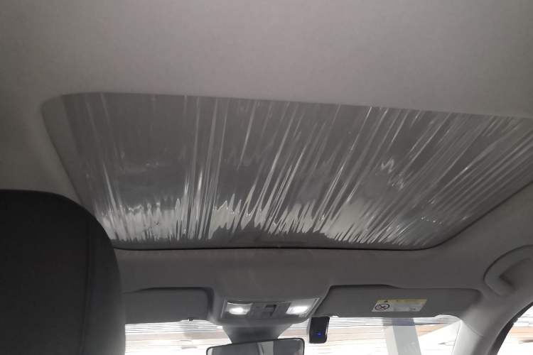 Used Volkswagen Lavida 2024 1.5L Automatic 5 Million Edition Headliner