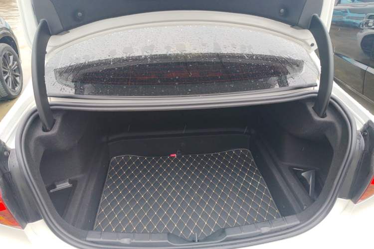 Used BMW 1 Series 2021 Restyled 125i M Sport Night Edition Trunk