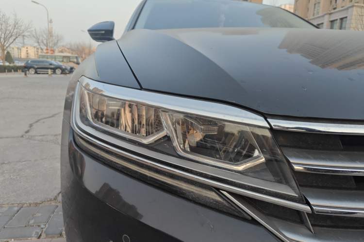 Used Volkswagen Phideon 2018 Revised Version 380TSI Two-Wheel Drive Business Edition