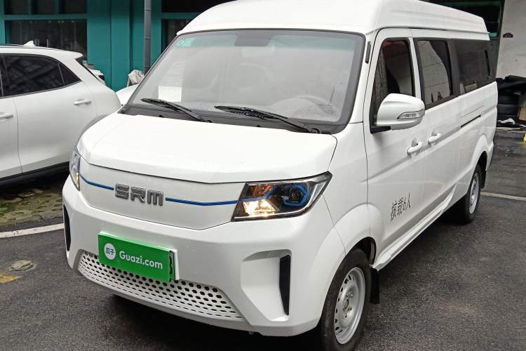Used SRM Haoyun 2025 Launch Edition Farady 42.3 kWh 305 km 6 seats