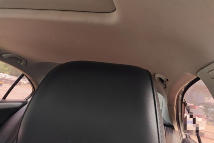 Used Volkswagen Sagitar 2014 Revised Version 1.4TSI Manual Luxury Edition Headliner