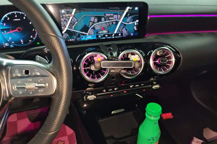 Used Mercedes-Benz A-Class 2021 A 200 L Sport Sedan Fashion Model
