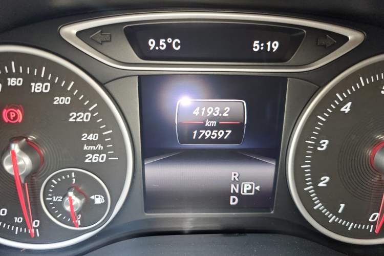 Used Mercedes-Benz B-Class 2015 B 200 Fashion Model