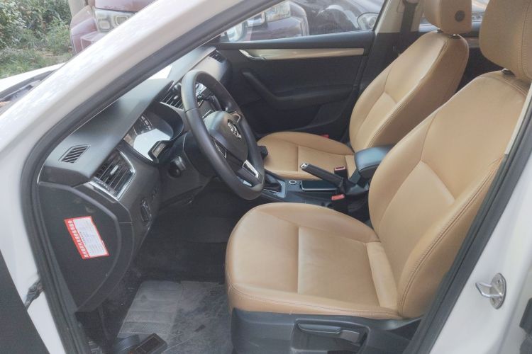 Used Skoda Octavia 2018 TSI230 DSG Comfort Edition Left Front Seat