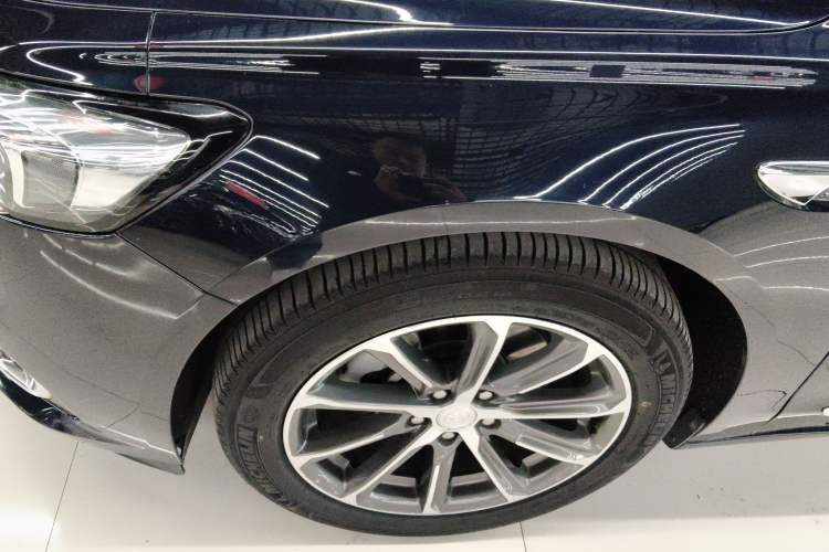 Used Buick LaCrosse 2019 28T Luxury Version
