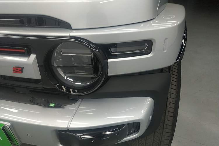 Used iCAR V23 2026 Model V23S 501 Four-Wheel Drive Peak Performance Edition