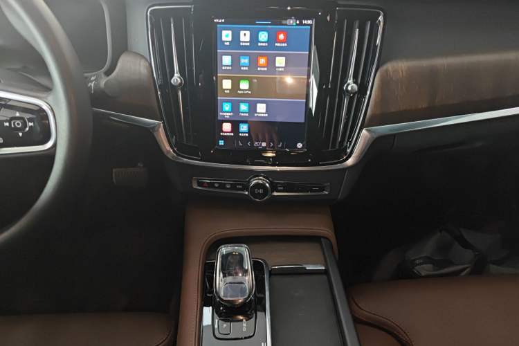 Used Volvo S90 2022 B5 Zhiyuan Luxury Edition