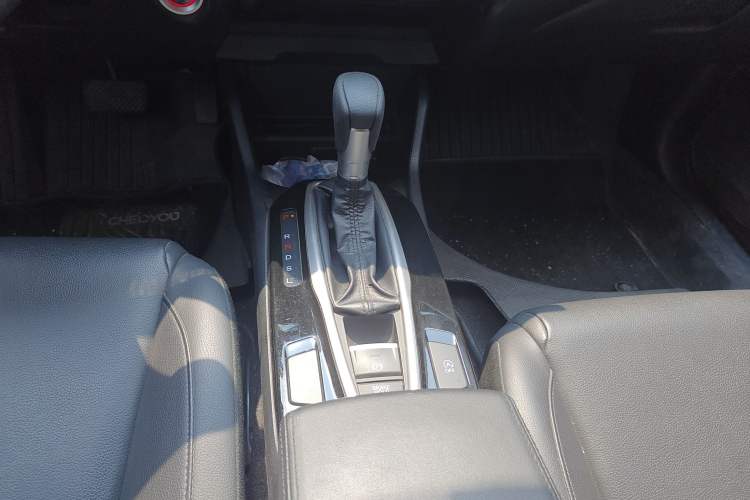 Used Honda Crider 2019 180 Turbo CVT Luxury Edition China VI Emission Standard Gear Lever