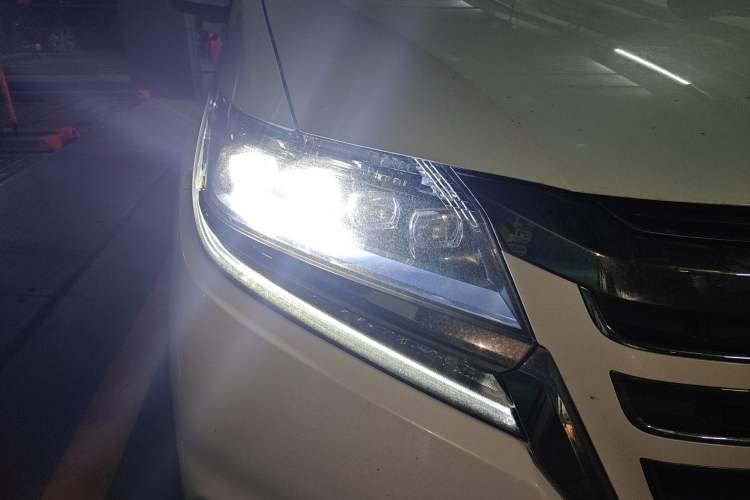 Used Honda Elysion 2019 2.0L Hybrid Luxury Edition