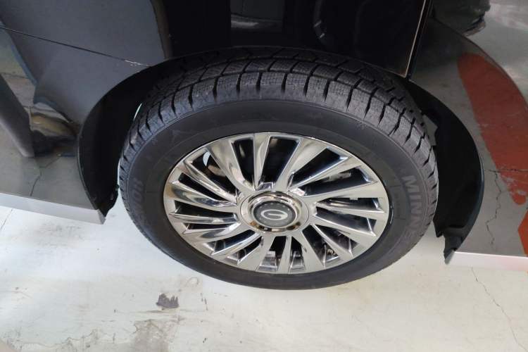 Used GAC Trumpchi M8 2023 Zongshi Series Dual-Motor Flagship Edition