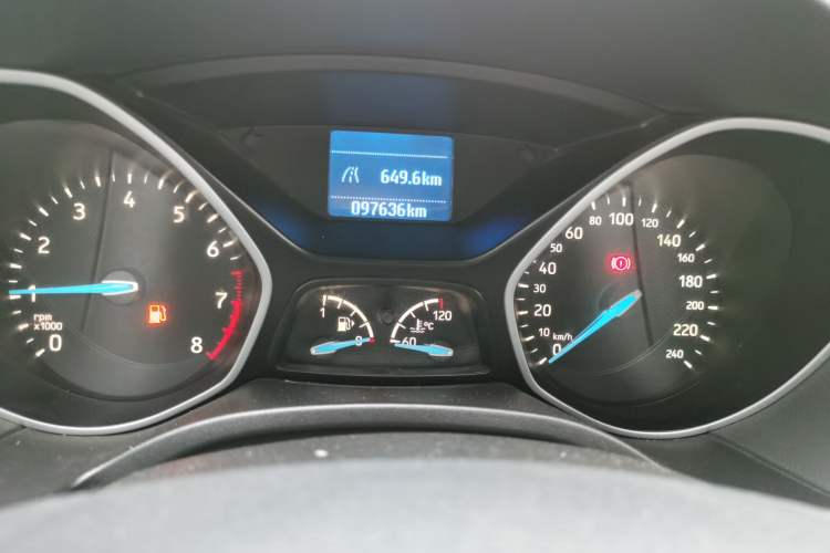 Used Ford Focus 2017 Hatchback 1.6L Manual Comfort Plus SmartDrive Edition
