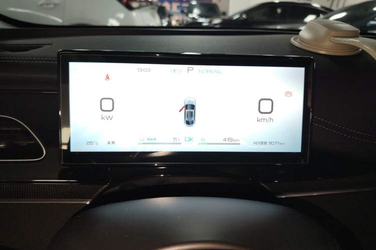 Used BYD Seal 06 New Energy 2024 DM-i 120KM Prestige Model Instrument Cluster