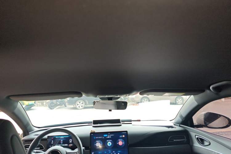 Used BYD Seal 06 New Energy 2024 DM-i 80KM Prestige Model Headliner