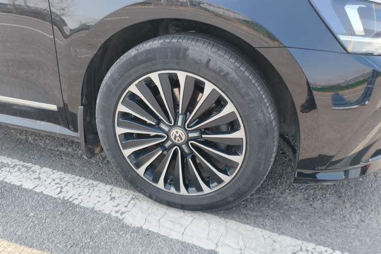 Used Volkswagen Passat 2017 330TSI DSG Luxury Edition