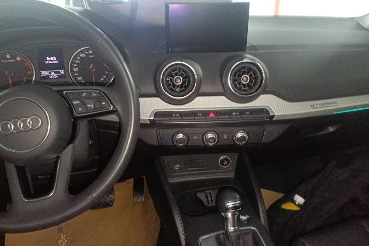 Used Audi Q2L 2021 35 TFSI Progressive Dynamic Edition
