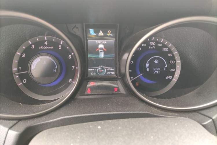 Used Changan CS75 2014 2.0L Manual Luxury Version China V Standard