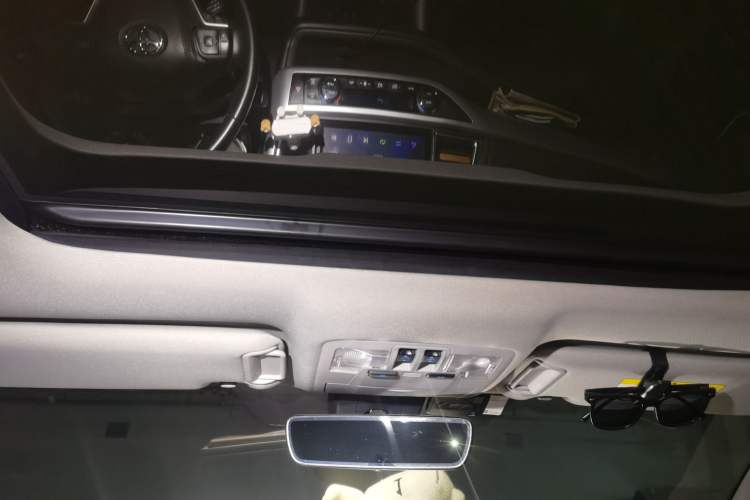 Used Toyota Highlander 2021 2.0T Four-Wheel Drive Luxury Edition 7 Seats
