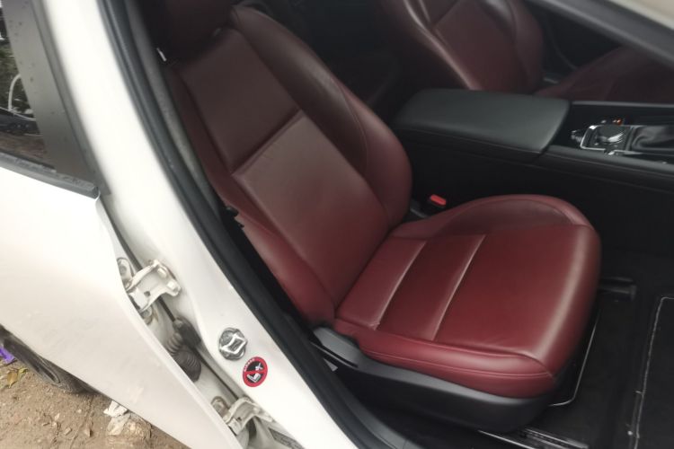 Used Mazda 3 Axela 2023 2.0L Automatic Zhiyao Edition
