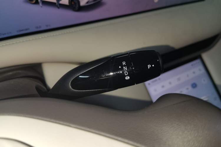 Used IM LS6 2025 Lingxi Intelligent Driving Edition Gear Lever