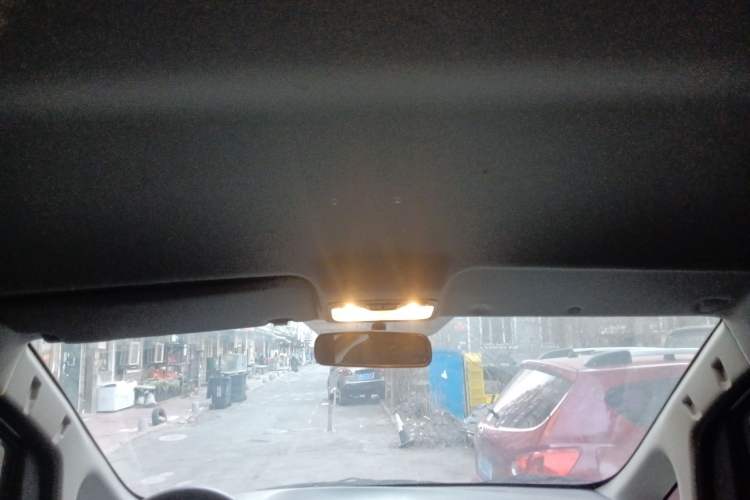 Used JAC Refine M3 2023 PLUS 1.5T 5/7-seat Classic Edition Headliner