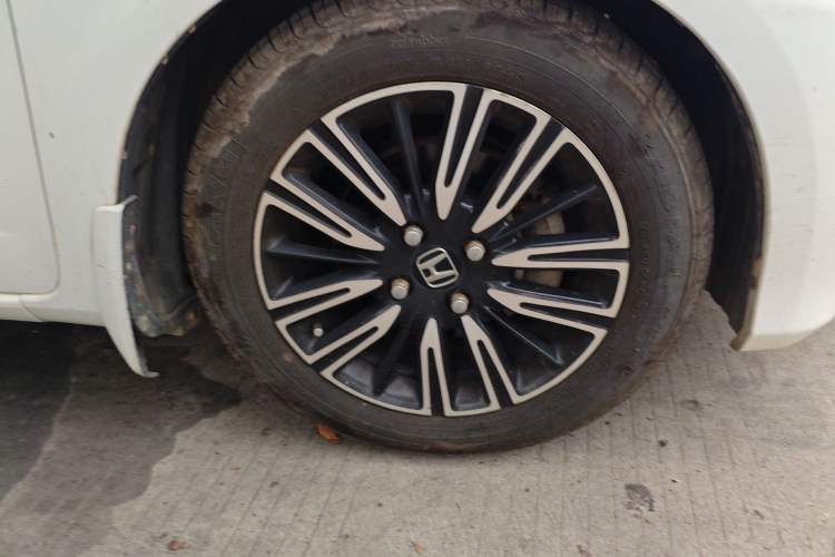 Used Honda Fit 2011 1.3L automatic comfort version