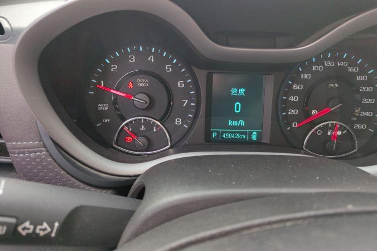 Used Chevrolet Malibu 2017 1.5T Automatic Luxury Edition Odometer Close Up