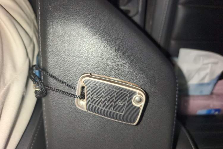 Used Volkswagen Sagitar 2020 280TSI DSG Comfort Version China VI Standard Vehicle Key