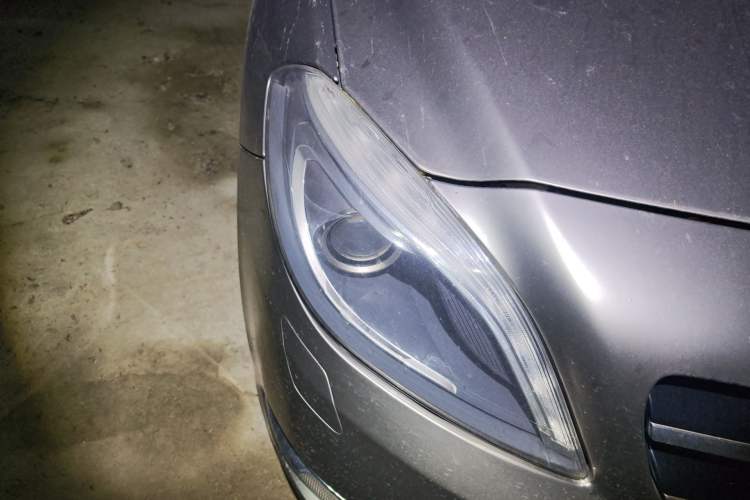 Used Mercedes-Benz B-Class 2012 B 200 Right Front Headlight