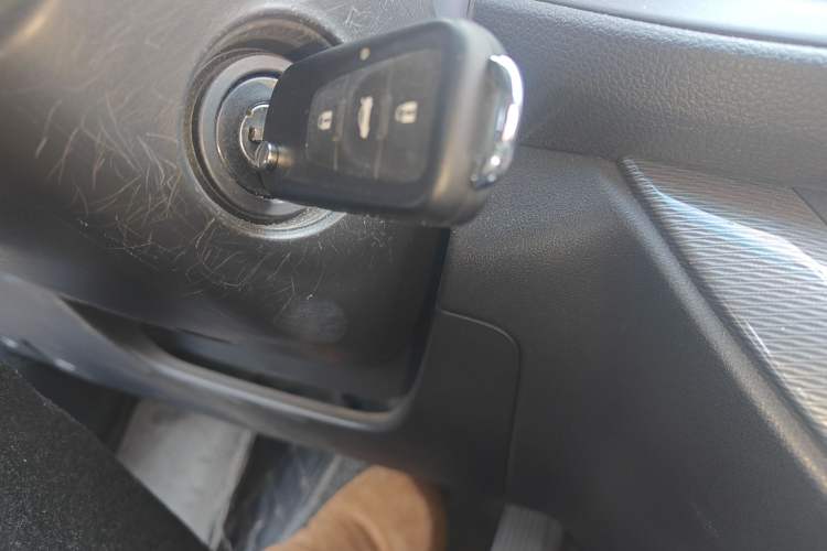 Used Roewe 360 2015 20T TST Deluxe Edition