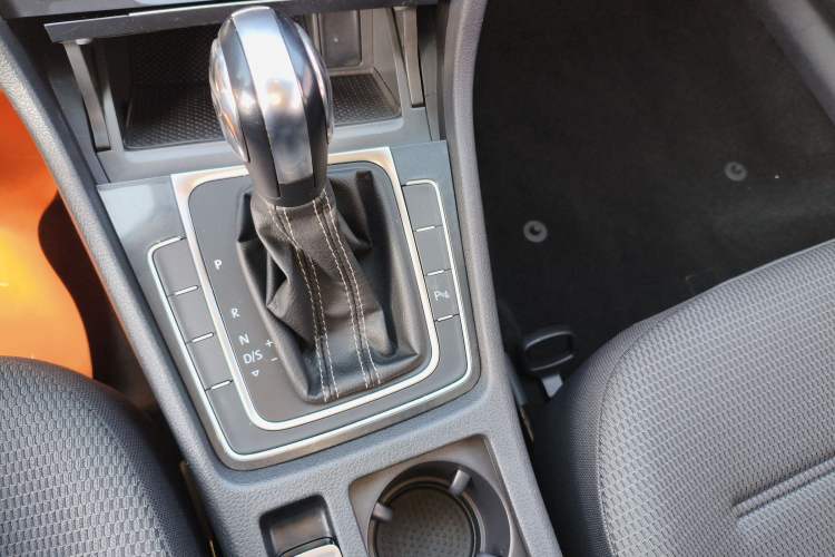 Used Volkswagen Golf 2017 1.6L Automatic Comfort Million-Vehicle Anniversary Edition