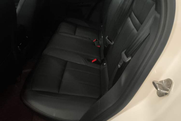 Used Land Rover Range Rover Evoque 2020 249 PS R-DYNAMIC SE Sport Technology Edition
