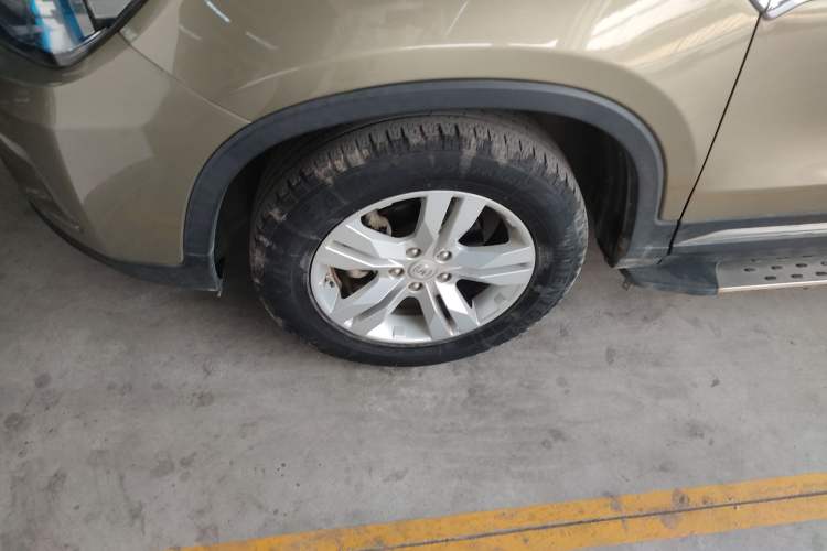 Used CHANGAN CS75 2014 2.0L Manual Luxury Version China V Standard
