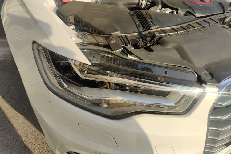 Used Audi S6 2013 S6 4.0TFSI Right Front Headlight