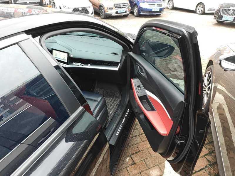 Used MG 5 2021 180 DVVT CVT Youth Luxury Edition — 28