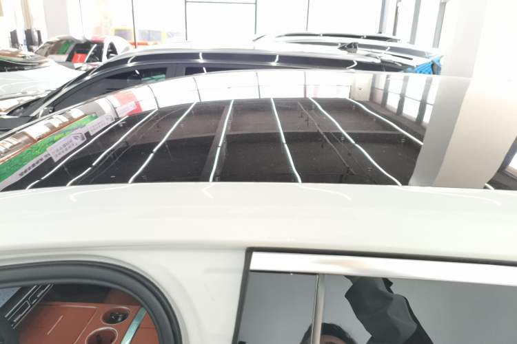 Used Li Auto L6 2024 Pro Model Roof