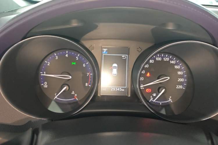 Used Toyota C-HR 2018 2.0L Leading with Sunroof China V Standard Instrument Cluster