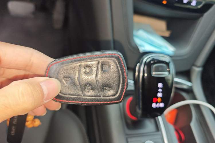 Used Cadillac XT5 2020 28T Luxury Version