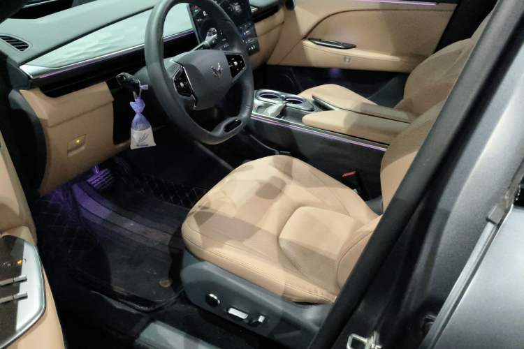 Used ARCFOX Alpha T5 2025 630 Shenxing Edition
