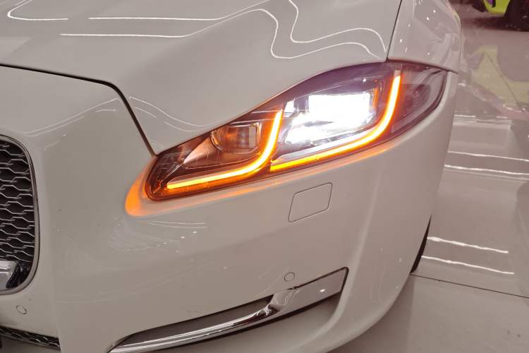 Used Jaguar XJ 2018 XJL 3.0 SC Two-Wheel-Drive Elegant Business Edition
