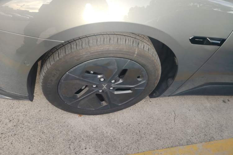 Used XPeng MONA M03 2024 620 with Ultra-Long Range
