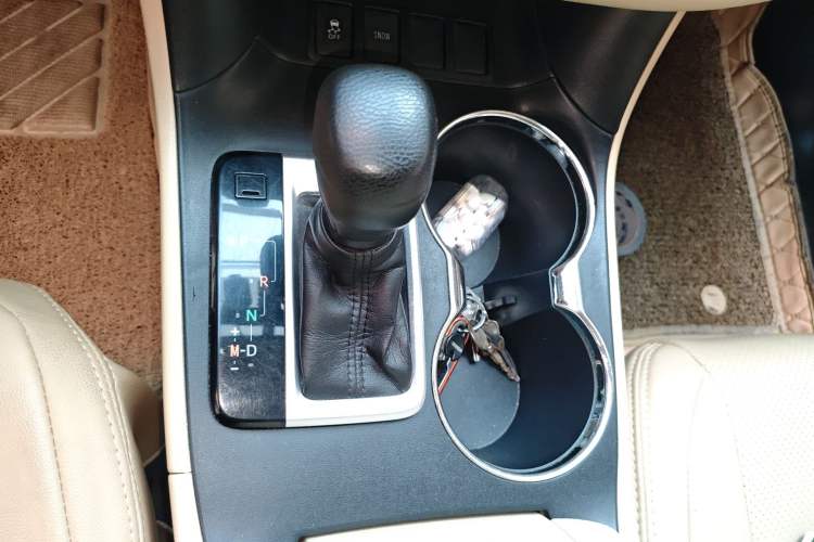 Used Toyota Highlander 2017 2.0T Two-Wheel Drive Elite Edition 5 Seats