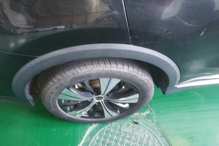 Used Roewe RX5 2020 PLUS 300TGI Automatic Ali National Style Luxury Edition
