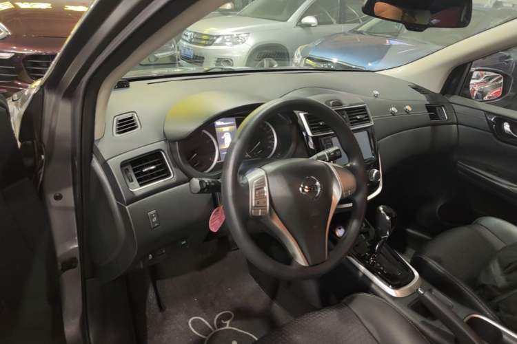 Used Nissan Tiida 2016 1.6L CVT Smart Drive Edition